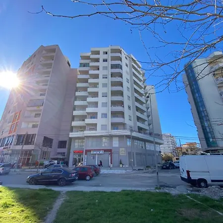 Gus Appartement *