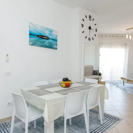 Gus Appartement